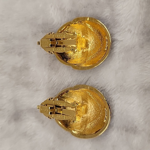 Fifth Avenue Collection FAC Clip On Earrings Butler - Picture 2 of 4